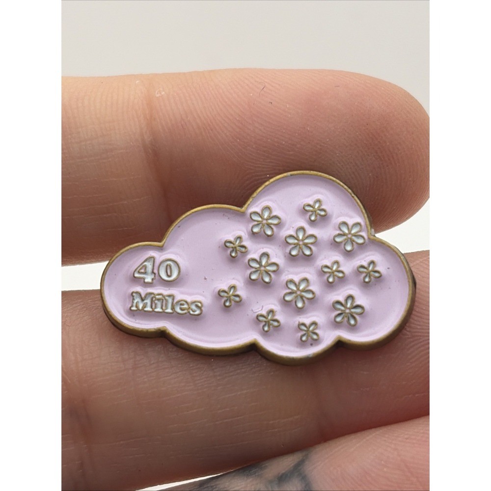 2022 My Little Pony Virtual Running Club 40 Miles Award Cloud Lapel Hat Pin
